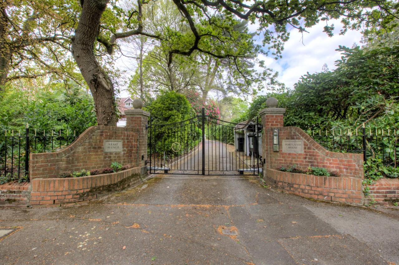 Luxury 3 Bedroom Apartment Close To Beach, Bournemouth & Meyrick Park Esterno foto